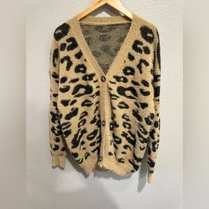 Vesti Beige and Black Animal Print Cardigan